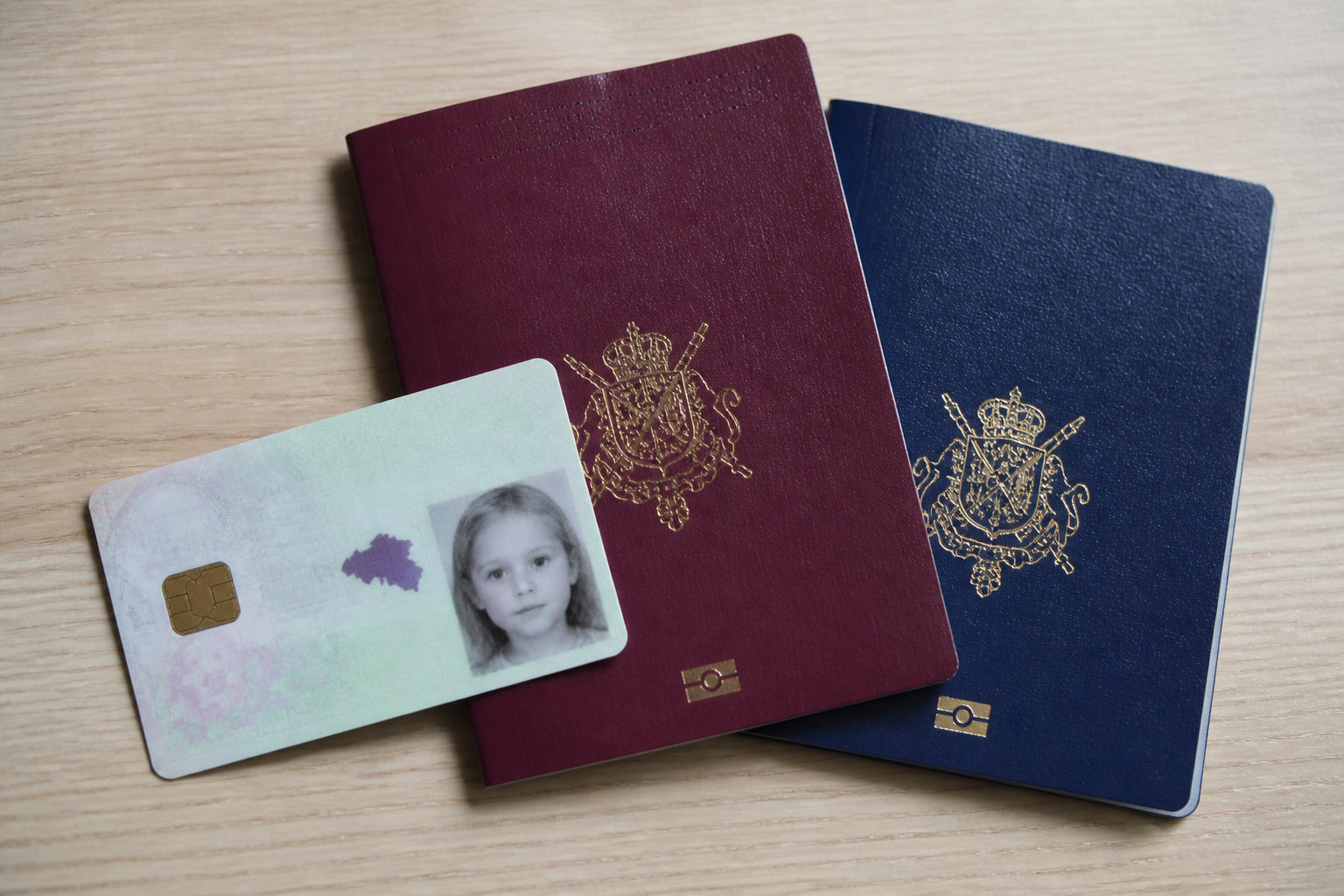3 cas particuliers : mineurs, double nationalité et pays sensibles