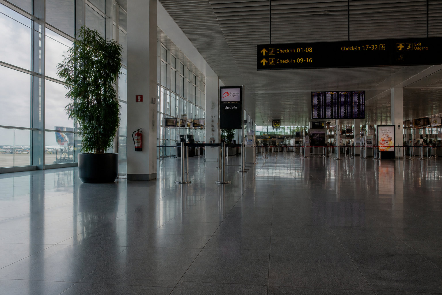 Voyage à Zanzibar à petit prix : le guide pour 2026 13 Bruxelles Airport Zaventem Terminal
