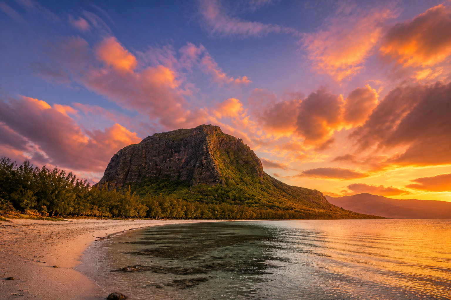 Plages et nature : mon duel entre granit et lagons