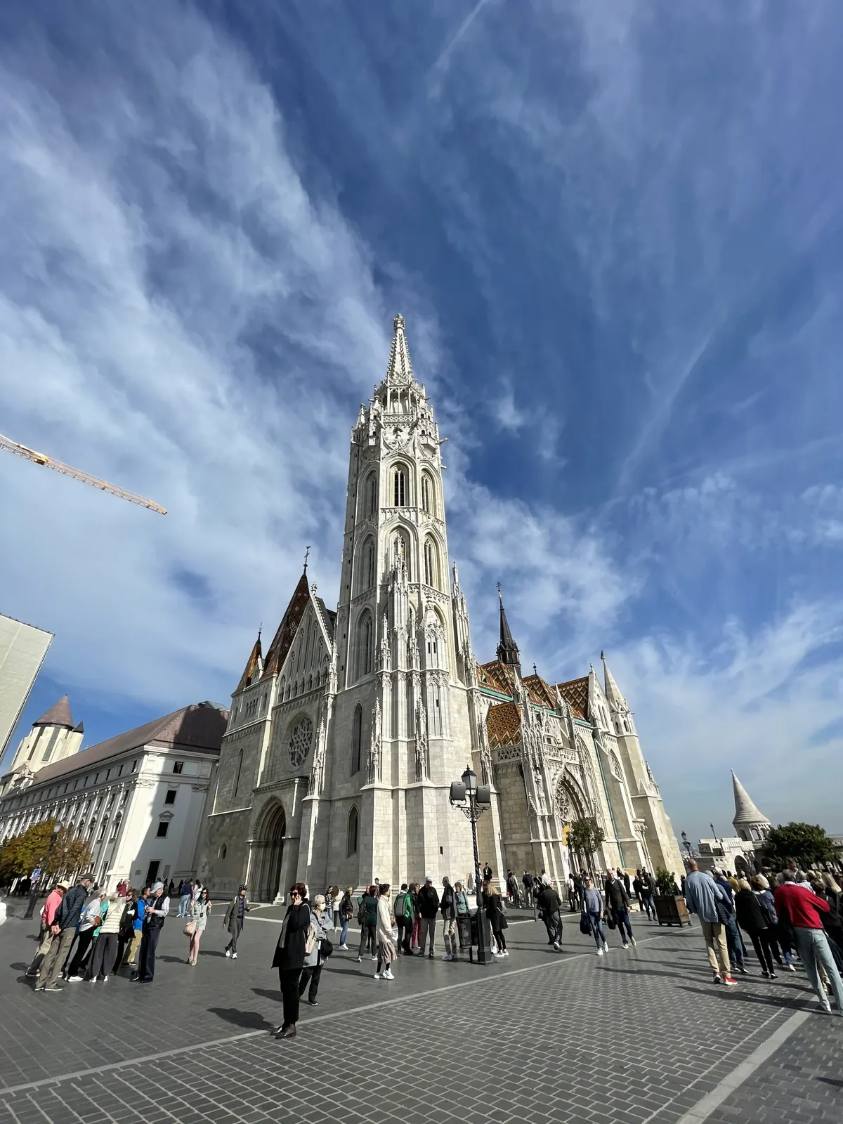 Budapest en 4 jours : mon carnet de voyage et mes bonnes adresses testées sur place 53 L'église Matthias et son toit en tuiles vernissées, sur la colline du château