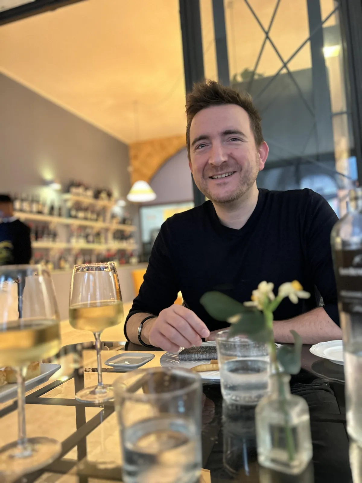 Visiter Palerme en 3 jours : mon carnet de voyage testé sur place 34 Mike, à table, pour la pause du midi
